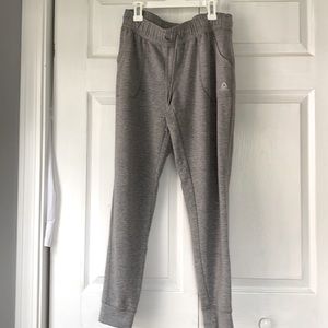 Reebok jogger size small